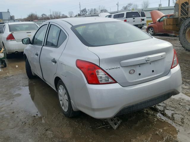 3N1CN7AP4GL892224 - 2016 NISSAN VERSA S SILVER photo 3