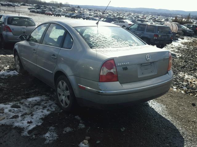 WVWBD63B85P041746 - 2005 VOLKSWAGEN PASSAT GLS GRAY photo 3