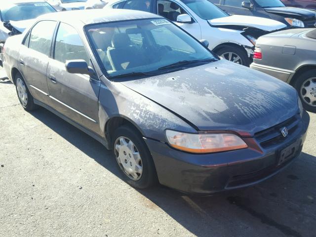 1HGCG5646WA156547 - 1998 HONDA ACCORD LX GRAY photo 1