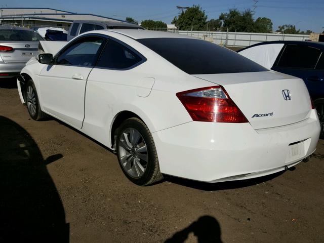 1HGCS1B33AA013861 - 2010 HONDA ACCORD LX WHITE photo 3