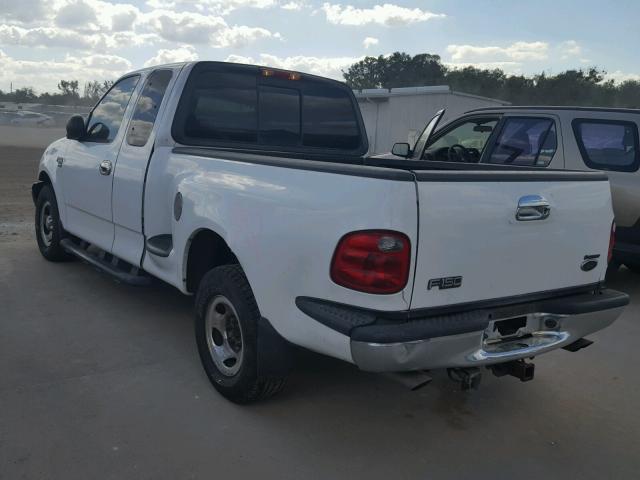 1FTRX07L03KD21631 - 2003 FORD F150 WHITE photo 3