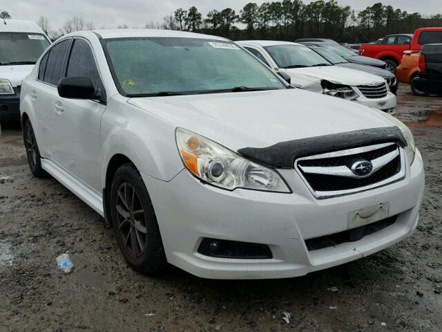 4S3BMBA60B3218856 - 2011 SUBARU LEGACY 2.5 WHITE photo 1