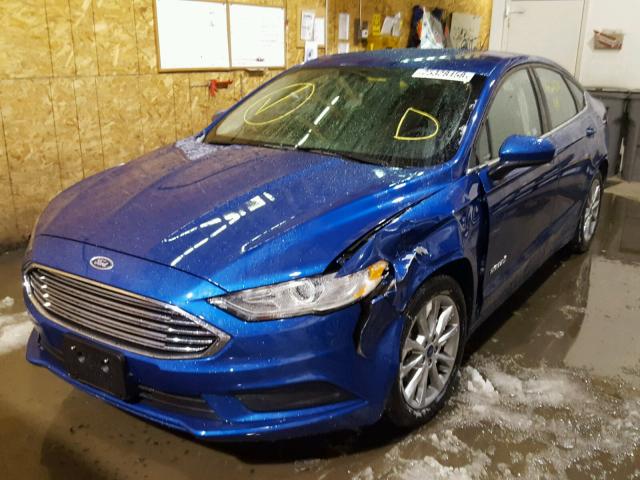 3FA6P0LU9HR382373 - 2017 FORD FUSION SE BLUE photo 2