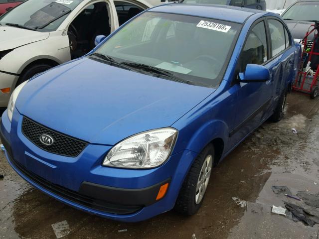 KNADE223196515604 - 2009 KIA RIO BASE BLUE photo 2