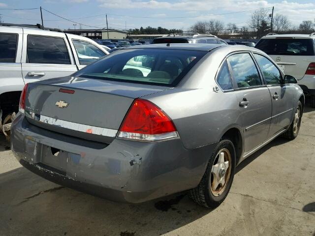 2G1WT58N279214317 - 2007 CHEVROLET IMPALA LT GRAY photo 4