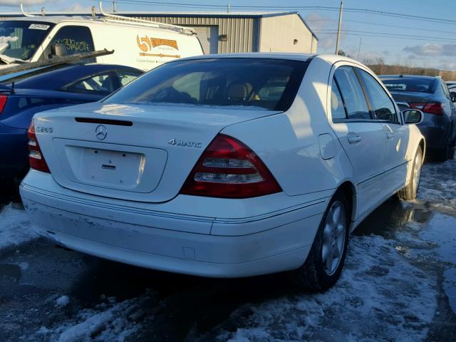 WDBRF81J24F513831 - 2004 MERCEDES-BENZ C 240 4MAT WHITE photo 4