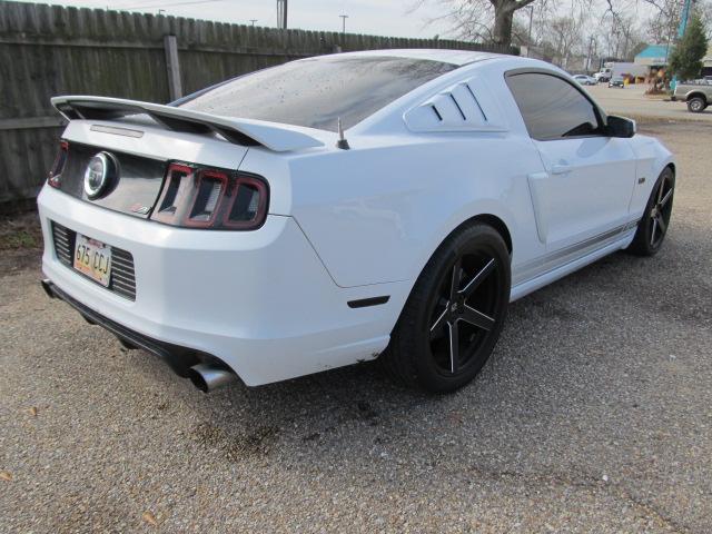 1ZVBP8CF2E5308538 - 2014 FORD MUSTANG GT WHITE photo 3