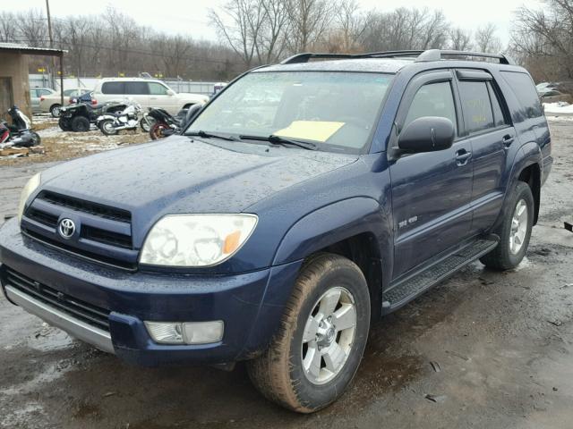 JTEBU14R948018429 - 2004 TOYOTA 4RUNNER SR BLUE photo 2