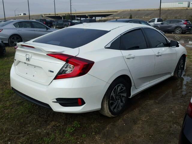 19XFC2F84HE015940 - 2017 HONDA CIVIC EX თეთრი ფოტო 4