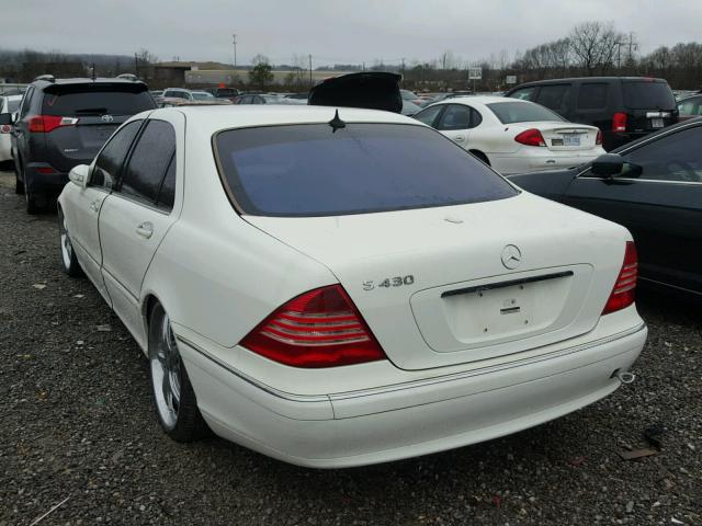 WDBNG70J65A442736 - 2005 MERCEDES-BENZ S 430 WHITE photo 3