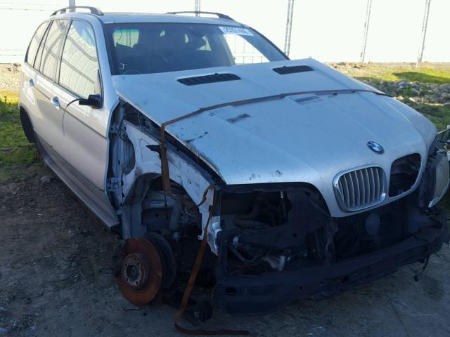 WBAFB33531LH14699 - 2001 BMW X5 4.4I SILVER photo 1