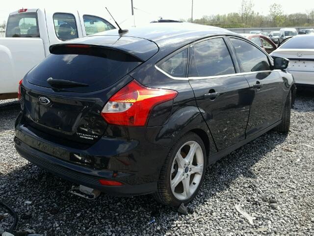 1FADP3N20DL111747 - 2013 FORD FOCUS BLACK photo 4