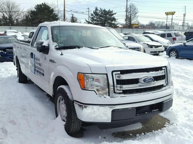 1FTNF1CF1EKD18697 - 2014 FORD F150 WHITE photo 1