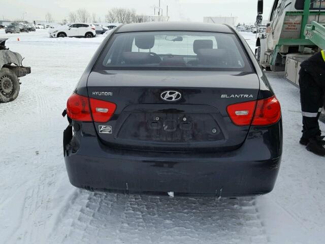 KMHDU45DX9U646947 - 2009 HYUNDAI ELANTRA GL BLACK photo 9