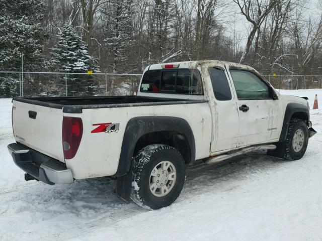 1GCDT196X58169490 - 2005 CHEVROLET COLORADO WHITE photo 4