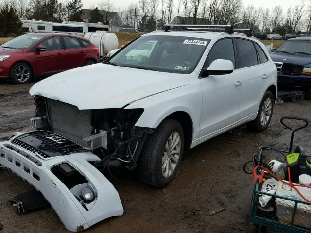 WA1CFAFP2FA093235 - 2015 AUDI Q5 PREMIUM WHITE photo 2