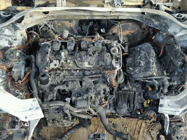 1VWDT7A34HC046335 - 2017 VOLKSWAGEN PASSAT R-L BURN photo 7