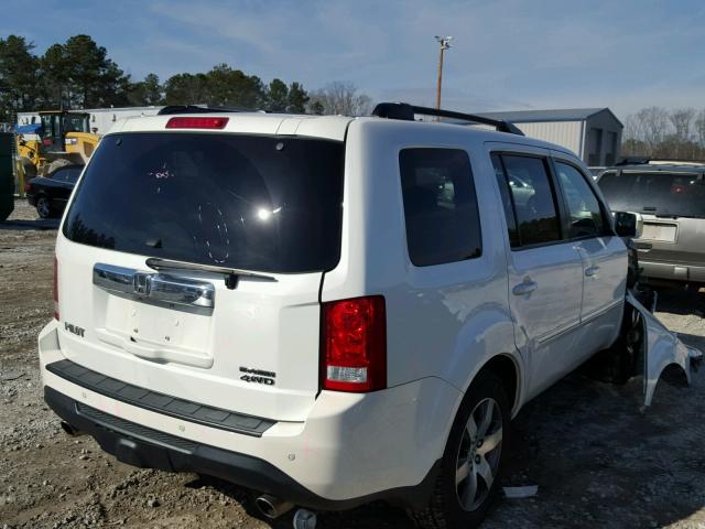 5FNYF4H92CB034667 - 2012 HONDA PILOT TOUR WHITE photo 4