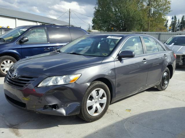 4T1BE46K69U884697 - 2009 TOYOTA CAMRY BASE GRAY photo 2