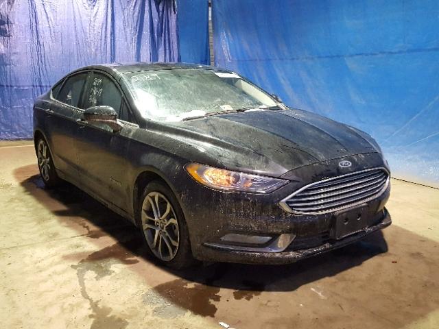 3FA6P0LU8HR373986 - 2017 FORD FUSION SE BLACK photo 1