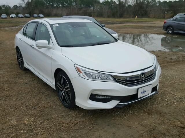 1HGCR3F90HA039947 - 2017 HONDA ACCORD TOU WHITE photo 1