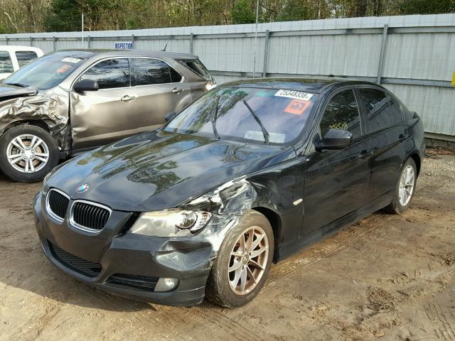 WBAPH7G5XANM48863 - 2010 BMW 328 I BLACK photo 2