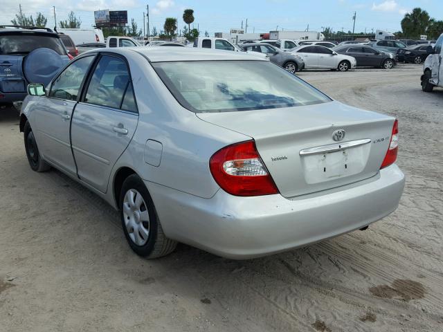 4T1BE32K03U231726 - 2003 TOYOTA CAMRY LE SILVER photo 3