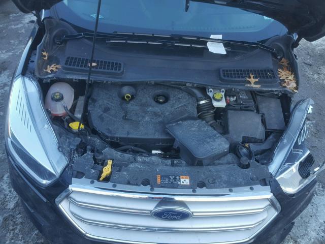 1FMCU9G92HUC81602 - 2017 FORD ESCAPE SE BLACK photo 7