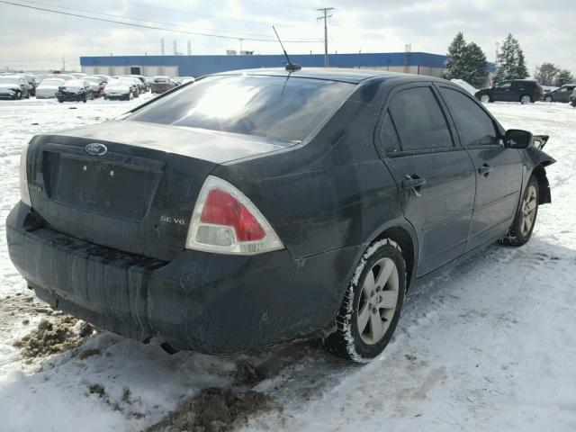 3FAHP07188R243425 - 2008 FORD FUSION SE BLACK photo 4