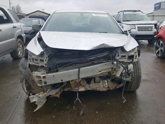 1G1ZK57B394111694 - 2009 CHEVROLET MALIBU LTZ 银色 照片 9