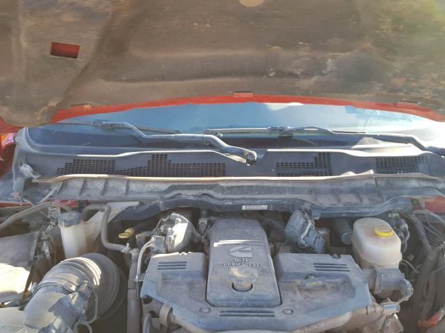 3C6UR5CL8DG551263 - 2013 RAM 2500 ST RED photo 7