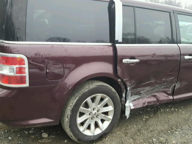 2FMGK5CC4BBD20317 - 2011 FORD FLEX SEL BURGUNDY photo 9