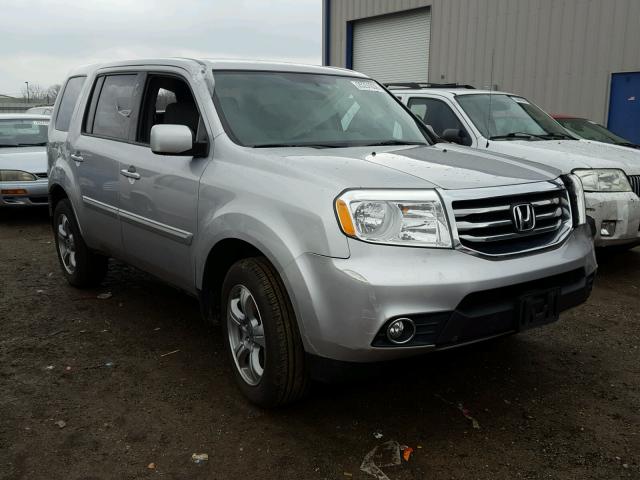 5FNYF3H45EB017136 - 2014 HONDA PILOT EX SILVER photo 1