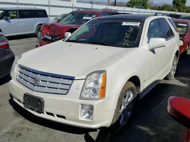 1GYEE637260117536 - 2006 CADILLAC SRX CREAM photo 2