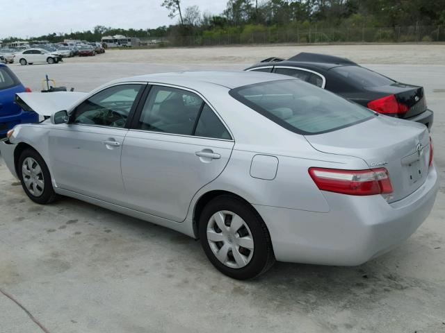 4T1BE46KX8U240960 - 2008 TOYOTA CAMRY CE SILVER photo 3