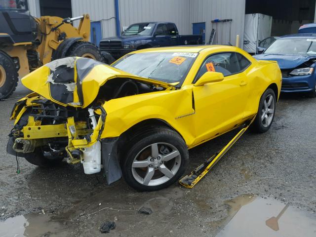 2G1FC1EV9A9105003 - 2010 CHEVROLET CAMARO LT YELLOW photo 2