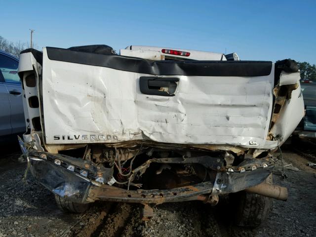 1GCHK336X8F110433 - 2008 CHEVROLET SILVERADO WHITE photo 9