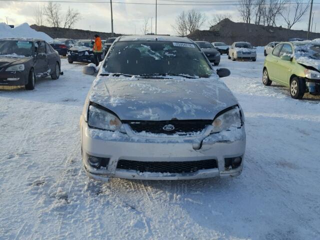 1FAFP37N77W300205 - 2007 FORD FOCUS ZX5 SILVER photo 9