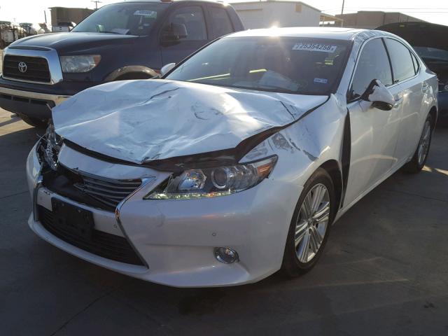 JTHBK1GG6D2054214 - 2013 LEXUS ES 350 WHITE photo 2