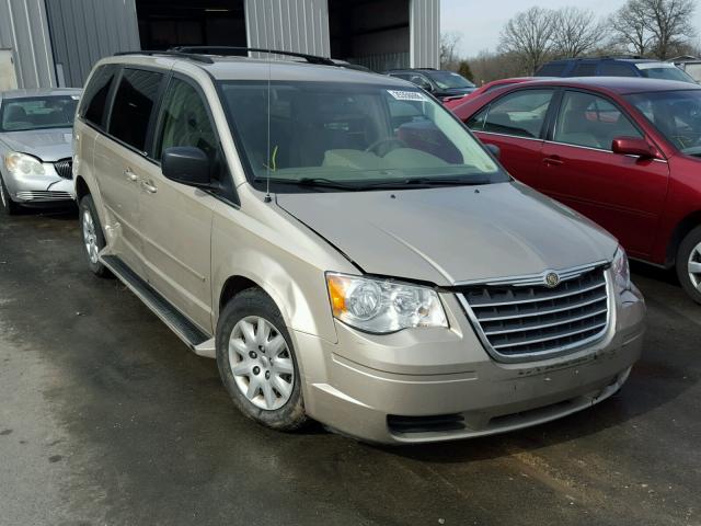 2A8HR44E09R525772 - 2009 CHRYSLER TOWN & COU GOLD photo 1