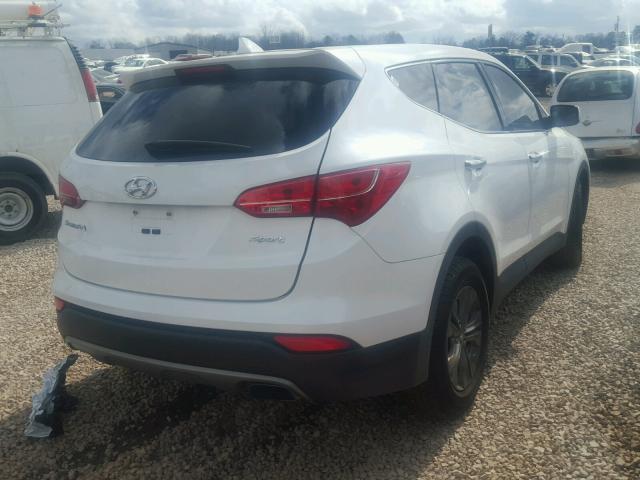 5XYZT3LB7GG351389 - 2016 HYUNDAI SANTA FE S WHITE photo 4