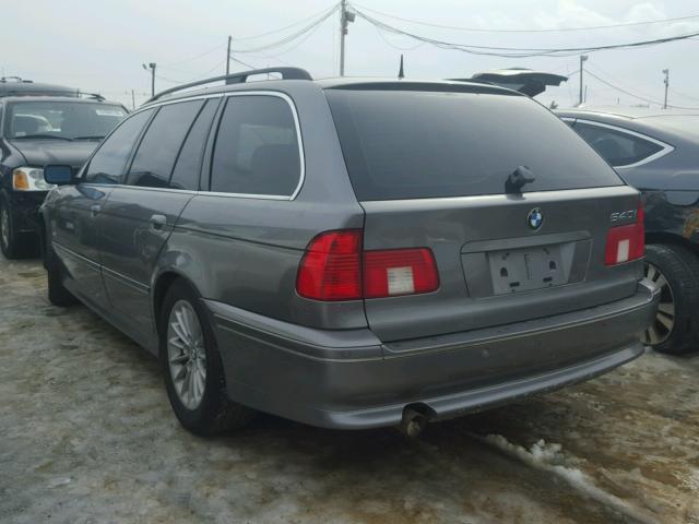 WBADR63493GN92628 - 2003 BMW 540 IT AUT GRAY photo 3