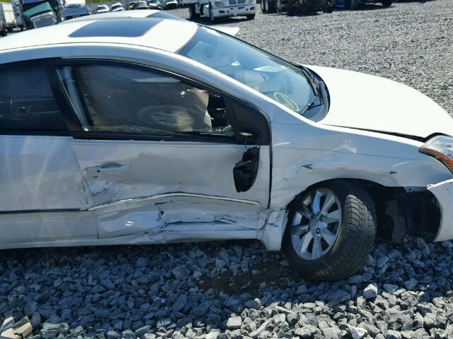 3N1AB6AP5BL713840 - 2011 NISSAN SENTRA WHITE photo 9