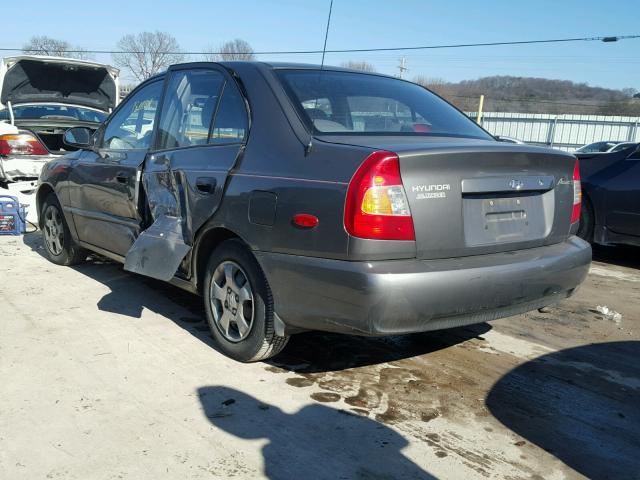 KMHCG45C42U281505 - 2002 HYUNDAI ACCENT GL GRAY photo 3