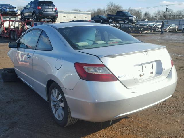 2HGFG12686H539338 - 2006 HONDA CIVIC LX SILVER photo 3