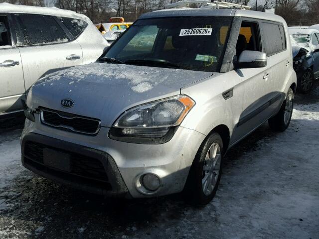 KNDJT2A62C7444177 - 2012 KIA SOUL + GRAY photo 2