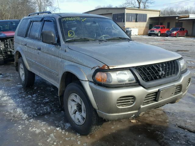 JA4MT31R72J009938 - 2002 MITSUBISHI MONTERO SP TAN photo 1