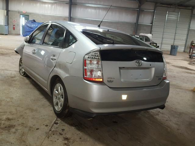 JTDKB20U677659963 - 2007 TOYOTA PRIUS SILVER photo 3