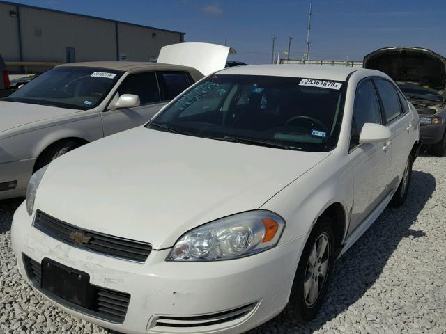 2G1WT57K191293505 - 2009 CHEVROLET IMPALA 1LT WHITE photo 2