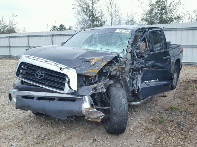 5TFRT541X7X014455 - 2007 TOYOTA TUNDRA DOU BLACK photo 2